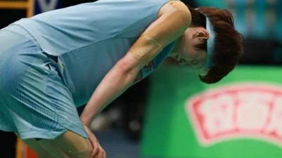 완전히 독 됐다 안세영 상대로 왕즈이 큰 착각…中 비난 폭주 전영오픈에서 이겨봤다고 빨리 끝내려 하다니