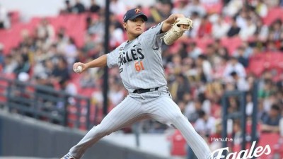 정우주 157㎞ 때리고도 볼넷 자멸, 한계가 너무 분명했다… ‘1군서 선발 수업’은 모험일까