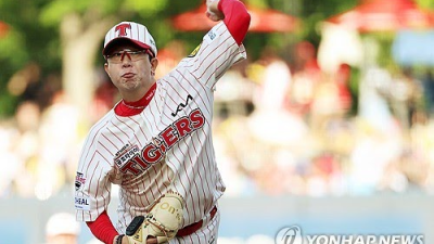 '꾸역투' 양현종, 에이징커브 '대투수'의 선발 등판 언제까지?...대안 없어, 평균 5이닝 가까이 버텨주는 것에 만족해야