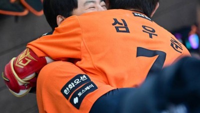 '진짜 감 잡았다' 노시환 드디어 대전에서 홈런 폭발, 국대 좌완 상대 추격 투런포 작렬…연이틀 대포 발사 [MD대전]