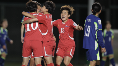 ‘유효슈팅수 11-1 실화냐?’ 한국女 U17축구, 북한에 0-3 박살…8강에서 한일전 최악의 대진표 받았다