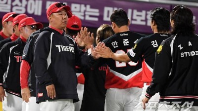 KIA 이 조합 정말 좋은데?…2연패 탈출, 사령탑도 박수보냈다 활약 돋보였다 [부산 현장]