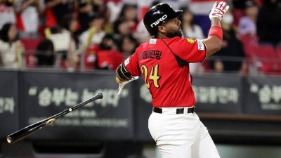 29억 에이스 살아났고, 아데를린 결승타 폭발! KIA, 롯데 잡고 위닝 확정 [사직 게임노트]