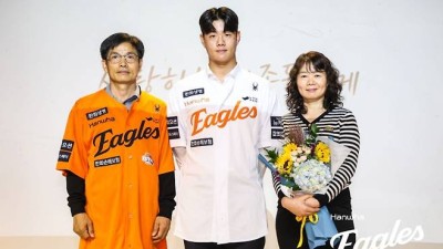 한화가 박준영을 또 선발로? 이번엔 불꽃 사이드암 뜬다…예능→미지명→육성 입단→퓨처스 루키상→1군 데뷔전