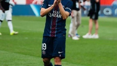'이강인과 재계약 협상 중단'…PSG, 새로운 왼발잡이 공격 자원 영입 추진