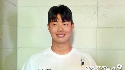 1회부터 5회까지 계속 떨렸다…'KBO 45년사 최초' 주인공, 부모님 앞에서 불꽃투로 웃었다→매이닝 선두 타자 누군지 생각 [대전 인터뷰]