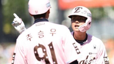 '5월 홈런-타점 1위' 한화 괴물 포수 탄생인가, 진짜 김태균→류현진→문동주 다음 주자 불가능 아니다 아직 이릅니다