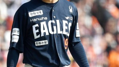 日 깜짝 놀랐다 KBO 건너간 아쿼들 왜 부진한가? 왕옌청만 대박
