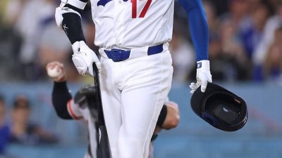 160m 장외홈런 치면 뭐하나…오타니 또 침묵, 로버츠 한숨 푹푹 슬럼프냐고? 오늘이 딱 그런 경기