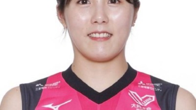 '학폭 논란' 이재영, 일본 여자배구 히메지 퇴단…복귀 기회 준 구단 감사