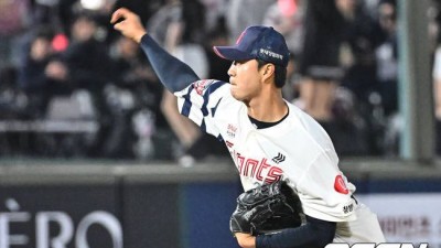 자신감 완전히 떨어져, 공을 '팍' 채지 못해 답답한 김태형…결국 윤성빈이 다시 1군에서 사라졌다 [오!쎈 부산]
