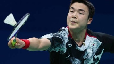 韓 배드민턴 또 '대형 이변' 해냈다…37위 전혁진, '전영오픈 3위' 빅터 라이 2-0 제압→태국오픈 첫 판 탈락시켰다