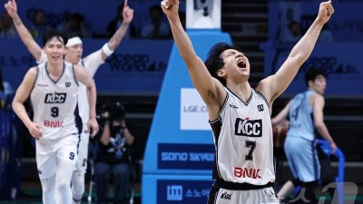 허훈, '아버지' 허재·'형' 허웅도 못한 정규리그·챔프전 MVP 석권