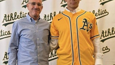 들어는 봤나, 삼도류…미국서 '일본 야구 괴물' 또 탄생→투타겸업 실전 투입