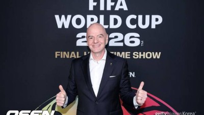 FIFA, 결국 중국에 백기.. 2026 월드컵 포함 4개 대회 중계권, '4500억→900억' 80% 후려치기 굴욕적 계약