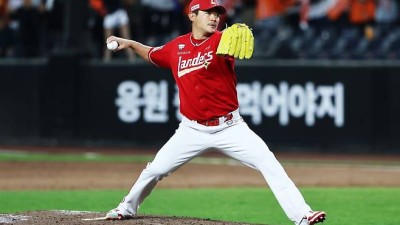 '노경은 너클볼'에 이숭용 SSG 감독 왜 계속 안 던졌을까…