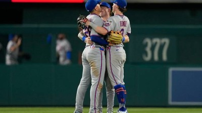 [MLB 레코드]연장 12회 10점 '폭격'…43년 만의 진기록 주인공 된 NYM, 같은 기록 KBO도 있다?