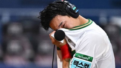 애 둘 키우는데, 2군에만 있어서... 와이프 생각에 눈물 '펑펑' 쏟은 김웅빈→허문회 덕분에 버텼다