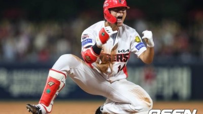 꼬이던 경기 8회 장타 4방으로 끝냈다...김규성 역전 3루타 포효, 이범호 끝까지 포기 않은 선수들 칭찬 [오!쎈 광주]
