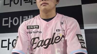모든 걸 깨달은 도인의 느낌...안타 못 치는 경기가 없다, 문현빈의 2025년은 운이 아니었다 [대전 현장]
