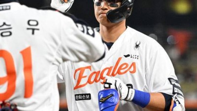 한화 '페문강노허' 공포의 타선, 이제 '채' 돌아오면 되는데…캡틴 복귀 시간 더 걸린다 훈련하다 담 증세 [오!쎈 대전]