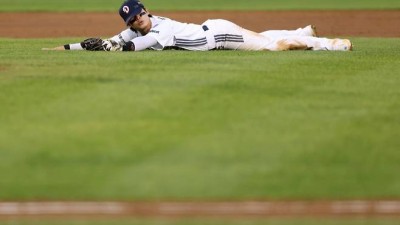 솔직히 실망 많이 했다→수비는 아직 멀었다 왜 '80억 FA' 두산 향해 연이은 작심발언 쏟아낼까
