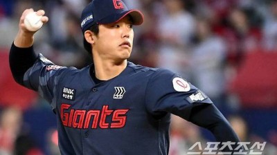 도쿄국제고 출신 육성선수→두산 방출→롯데 필승조, '독서광'의 성공비결은 멘탈 변화[무로이칼럼]