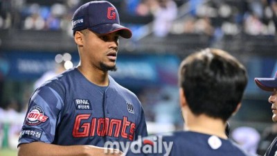 '꼴찌와 0.5G차' 롯데 초비상! '허리 근육 경직' 193cm 외인 전격 2군행 허리 염좌, 한차례 휴식 차원