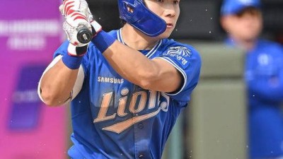 부산 피자 맛집 영구 출입 금지 당할라...안타 치고 베이스 훔치고 호수비 선보인 김지찬, 언제나 수비 나가면 투수 도와줘야 한다
