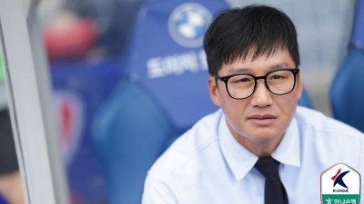 '핑계는 없다' 이정효 감독 소신발언 수원 삼성 특유의 멘탈 바꿔야 [수원 현장]