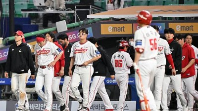 '7연패 중인데' 삼성-한화 차례로 만난다니…'ERA 꼴찌' 위기의 SSG, 중위권 사수 가능할까