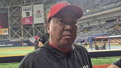 KIA 이범호 감독 시라카와 영입 고려…KBO리그 경험 높이 평가