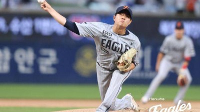 '역대 최초' 육성 신화, 또 한 번 사고치나 했는데...통한의 백투백, 5⅔이닝 3실점 패전 위기 [오!쎈 창원]