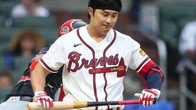 김하성 얼굴에도 드러나는 답답함 美 중계진도 안타까움 숨기지 않았다…수비는 완벽했지만→2삼진 침묵, 끝내 웃지 못했다