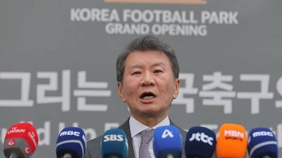 돌아선 팬심이 '정심' 돌렸다…확 식은 월드컵에 두손 든 정몽규