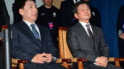 “이런 사람이 한국 축구 이끌었다니…” '선거 패했던' 신문선, 정몽규 직격 저격
