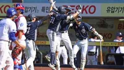 '45년 KBO 역사에 단 2번째' 두산, 24년 전 롯데 박정태-김응국까지 소환했다 [대구 현장]