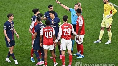 PSG-아스날, 1-1로 연장행... 이강인은 아직 벤치[챔스 결승]