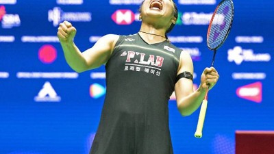 '금맥 또 터졌다' 안세영, 싱가포르오픈 2년만에 정상 탈환…'일본 라이벌' 야마구치 완파 '3연속 金·金·金', 상대전적 4연승