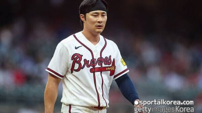 '기대 타율 0.750' 타구도 잡혔다, 김하성 타율 0.089까지 추락→결국 대타로 교체…애틀랜타도 3연승 마감
