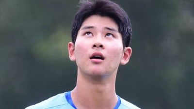 데이터가 말도 안된다 괴물 고교생 韓 잔류 확정, 전설의 계약금 10억 깨질까?