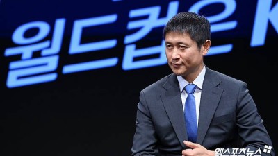 이영표 깜짝 고백! 홍명보 감독 겨냥 발언 '뒤늦은 반성'…월드컵은 경험 아닌 증명하는 자리 12년 만에→말 정말 조심해야겠다는 생각 들어 [여의도 현장]