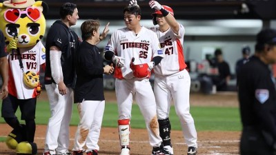 '실책 2개→역전 허용' KIA, 시즌 1호 끝내기 승리에도 만족 못하는 이유…수비서 좀 더 집중해주길 [광주 현장]