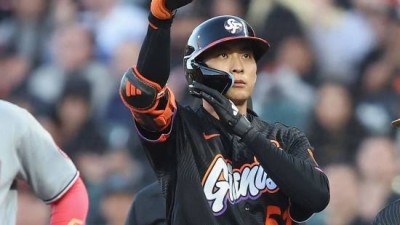 0.265→0.335 이정후, 현존하는 세계 최고의 타자 뜨거운 타격에 美 '들썩'…17G 연속 안타 행진→현재 MLB 최장 기록, 어느덧 타율 전체 2위