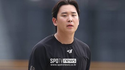 도대체 왜? 한화가 골든글러브 수상자 2군으로 보낸 이유는 뭘까…선수들이 지칠때 도움이 될 것