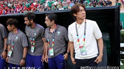 홍명보호엔 악재…32강 진출 확정한 멕시코, 체코전서 로테이션 가동 예고